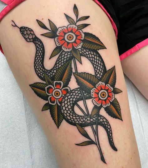 Stacey Koo’s Instagram photo: “From awhile ago on sweet @savvyjayy_13 💕” Mercy Tattoo, Rattlesnake Tattoo, Traditional Tattoo Animals, Snake And Flowers Tattoo, Traditional Snake, Traditional Snake Tattoo, Floral Snake, Traditional Style Tattoo, Snake Tattoo Design