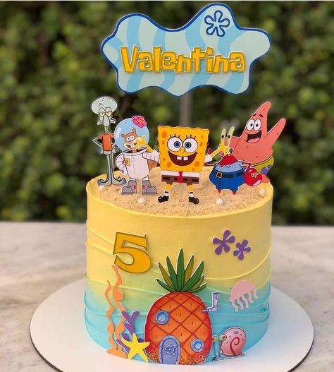 Spongebob Cake Ideas For Boys, Spongebob Birthday Cake Ideas, Sponge Bob Cakes, Sponge Bob Cake Ideas, Bob Sponge Cake, Cartoon Cakes For Kids, Birthday Cake Spongebob, Spongebob Cake Ideas, Spongebob Cake Topper