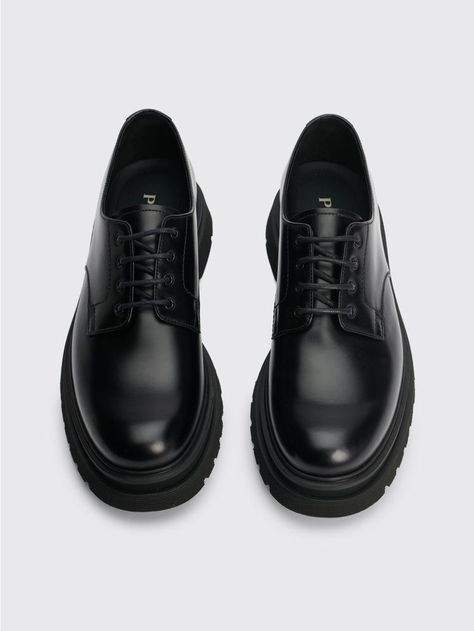 Prada Formal Shoes Men, Derby Men Shoes, Men's Leather Shoes, Prada Shoes Outfit Men, Prada Mens Shoes, Leather Shoes Men Outfit, Formal Clothes Men, Aesthetic Shoes Men, Men’s Dress Shoes