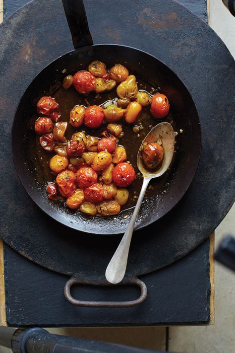 Blistered Cherry Tomatoes Blistered Cherry Tomatoes, Balsamic Tomatoes, Balsamic Cherries, Whole30 Recipes, Italian Dinner, Food Accessories, Cherry Tomato, French Cooking, Low Glycemic