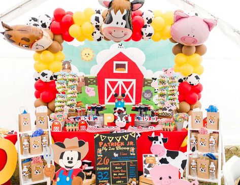 Cowboy Mickey Mouse Party, Dumbo Birthday Party, Mickey Mouse Birthday Party Ideas, Mickey Mouse Birthday Decorations, Mickey First Birthday, Mickey 1st Birthdays, Mickey Mouse Themed Birthday Party, Birthday Mickey Mouse, Barnyard Birthday Party