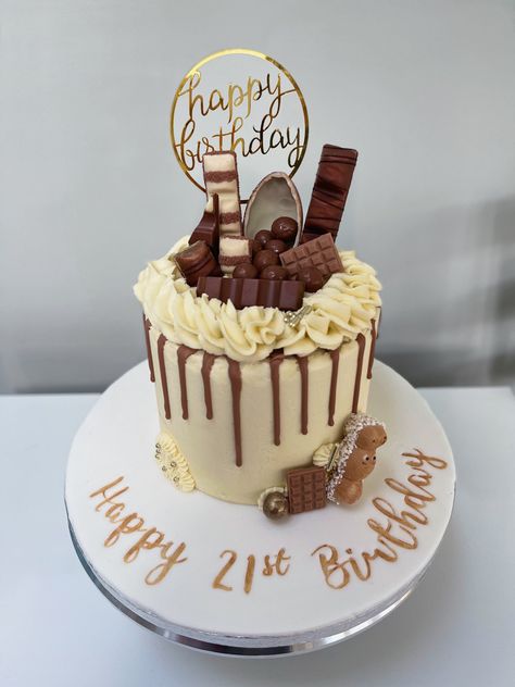 6 Inch Cake, Chocolate Biscuit Cake, Birthday 21st, Gold Cake Topper, 21st Birthday Cake, Biscuit Cake, Gold Cake, Cake Chocolate, Cake Cake