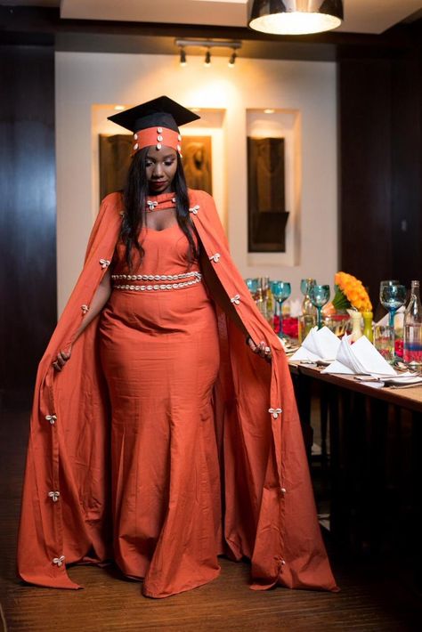 Kikuyu traditional wedding dress Kenyan Clothing, African Wedding Theme, Kenyan Wedding, Couples African Outfits, African Bridal Dress, African Traditional Wedding Dress, African Chic, Traditional Wedding Dress, African Wedding Attire