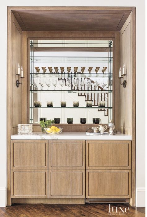 wet bar Contemporary Hallway, Floating Glass Shelves, Bar Inspiration, Built In Bar, Mini Bars, Bar Cart Decor, Bar Interior, Luxe Interiors, Basement Bar