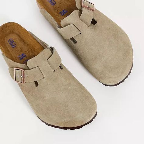 Birkenstock Clog Shoes, Slip On Birkenstocks, Boston Clog Birkenstock, Women’s Birkenstock Clogs, Cool Everyday Shoes, Fall Clogs For Women, Birken Stock Clogs, Everyday Shoes Women, Womens Everyday Shoes