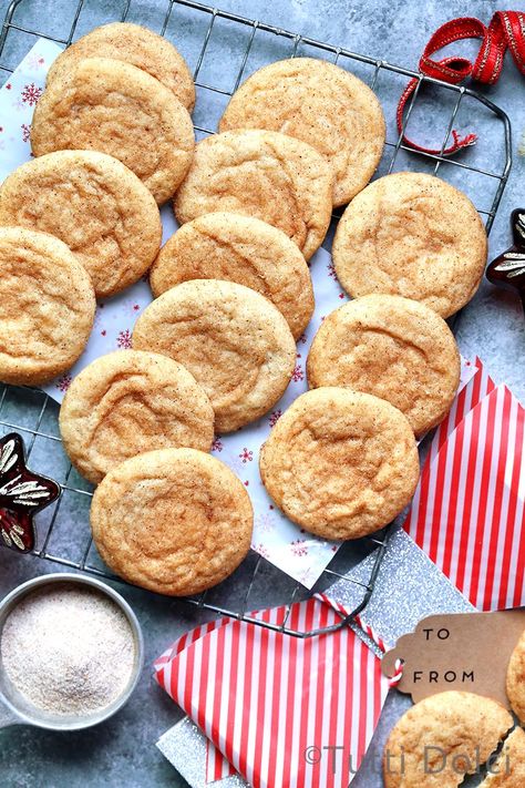 Brown Butter Chai Snickerdoodles Chai Cookie, Chai Snickerdoodles, Brown Butter Caramel, Peppermint Sugar Cookies, Cookies Healthy, Butter Caramel, Chocolate Toffee, Cooked Apples, Chai Spice