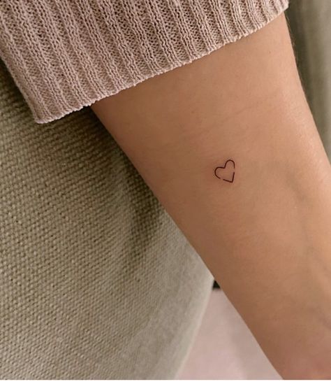 V Tattoo, Tiny Heart Tattoos, M Tattoos, Shape Tattoo, 3 Tattoo, Small Hand Tattoos, Discreet Tattoos, Tiny Heart, Mini Tattoos