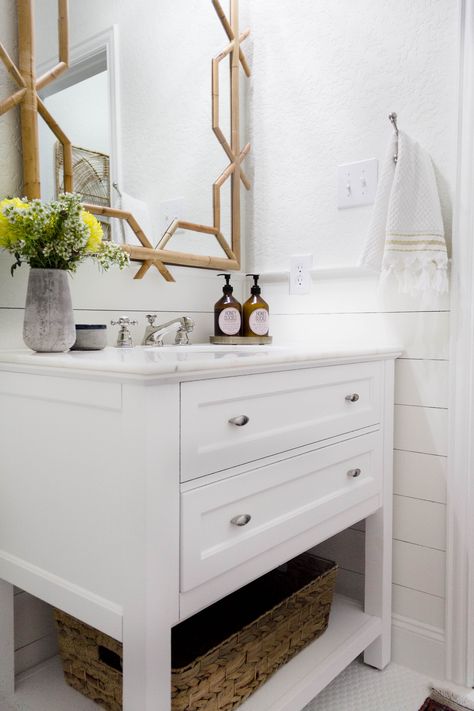 White vanity in a bright and welcoming mudroom/powder room combo with a modern-casual-beach feel. Designed by: IrisNacole.com Transitional Powder Room Ideas, Mudroom Powder Room, Powder Room Vanity Ideas, Budget Powder Room, Mudroom Renovation, Blue Powder Rooms, Coastal Powder Room, Rustic Powder Room, Tiny Powder Rooms