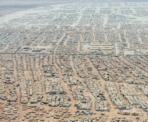 A Syrian refugee camp in Jordan. Population Photography, Syrian Refugee Camps, Beautiful Cities, Refugee Camp, I School, Syria, Landscape Photos, Middle East, Dark Side