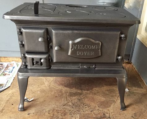 Welcome Dover Stove No8 , woodstove Fireplace Cooking, Wood Burning Stoves Living Room, Coal Stove, Sauna Diy, Wood Stove Cooking, Tree House Kids, Antique Stove, Outdoor Stove, Victorian Kitchen