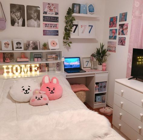 Army Room Decor, Army Room, Dekorasi Kamar Tidur, Cute Room Ideas, Dreamy Room, Teen Bedroom Decor, Room Design Bedroom, Girl Bedroom Decor, Room Makeover Bedroom