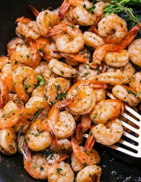 FoodHub on Twitter: "Garlic Butter Shrimp… " Frozen Shrimp Recipes, Buttered Shrimp Recipe, Keto Shrimp Recipes, Grilled Shrimp Recipes, Garlic Butter Shrimp, Butter Shrimp, Shrimp Recipes Easy, Fish Dishes, Seafood Dishes