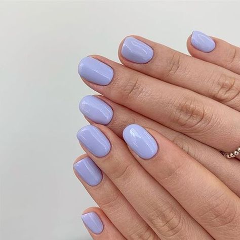 15 Hottest Summer Nail Colors to Try in 2021 - The Trend Spotter Periwinkle Nails, Halloween Nail Colors, Summer Nail Color, January Nails, Spring Nail Colors, Round Nails, Nails 2020, Summer Nails Colors, Nail Designs Spring