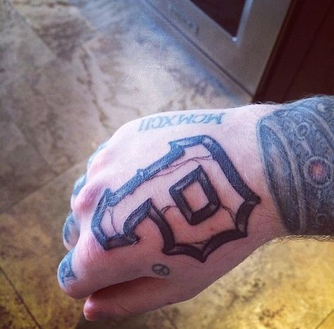 Pittsburgh love Pittsburgh Pirates Tattoo, Mac Miller Hand Tattoo, Macmiller Tattoo, Pirates Wallpaper, Pittsburgh Tattoo, Boxing Gloves Tattoo, Larry Fisherman, Hand Tatts, Mac Miller Tattoos