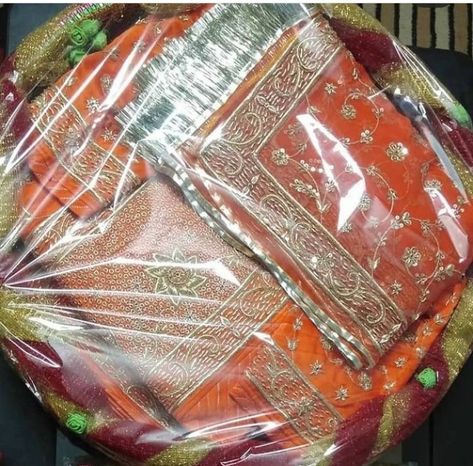 Rajputi Dress Packing Ideas, Dog Room Design, Rajasthani Poshak, Dabka Embroidery, Ayurvedic Skin Care, Asian Bridal Makeup, Rajasthani Dress, Rajputi Dress, Fashion Show Dresses