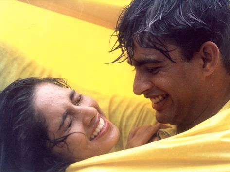 Alaipayuthe Movie Stills, R Madhavan, Mani Ratnam, Desi Love, Love Couple Images, Movie Pic, Ar Rahman, Batman Wallpaper, Indian Cinema