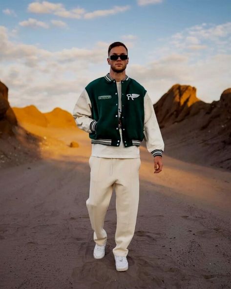 A varsity jacket, especially in bold colors, is timeless. Layer over a logo tee and some fitted joggers for that perfect 90s feel. Retro high-top sneakers round off the throwback. A baseball cap or snapback gives that final touch. This look works best when you’re chasing nostalgia.
Top: Varsity jacket layered over a logo tee.
Bottom: Fitted joggers.
#MensFashion #WinterOutfit #mensactivewear #mensbottoms #MensStyle #ModernGentleman
#streetstyle #souljaboyoutfits #mensboobasket Mens Varsity Jacket Outfit, Mens Varsity Jacket, Varsity Jacket Style, Winter Outfits Men Streetwear, Varsity Jacket Outfit, Outfits Men Streetwear, Streetwear Ideas, Streetwear For Men, Winter Streetwear