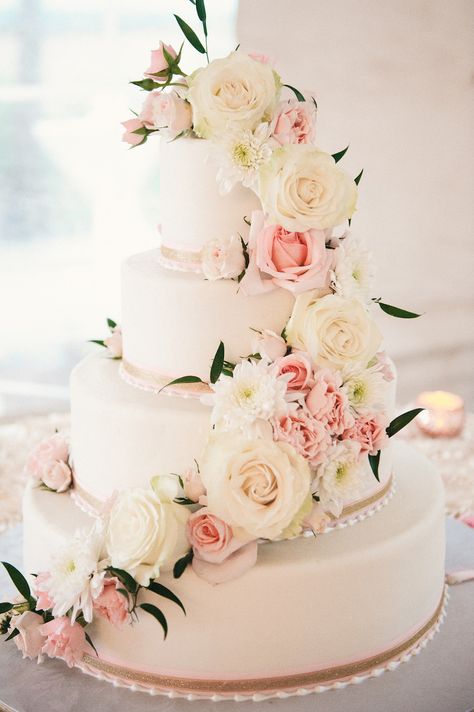 Four Tier Round White and Blush Pink Wedding Cake with Fresh Flower Roses and Pearl Decoration on Specialty Linen Wedding Cake Romantic, Blush Pink Wedding Cake, Blush Wedding Cakes, Event Hair, Rustic Wedding Decorations, Blush Pink Wedding, Fresh Flower Cake, Floral Wedding Cakes, Pink Wedding Cake