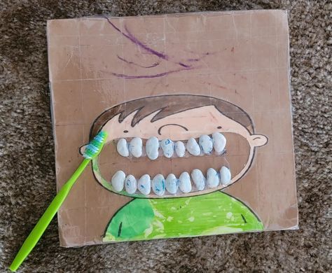 Diy brushing teeth. Toddler brushing teeth. Brushing teeth activity. Toddler activity. Stay at home mom. Teeth Art For Kids, Dental Health Toddler Crafts, Diy Brushing Teeth Activity, Dental Health Art For Toddlers, Brushing Teeth Activities, Healthy Teeth Activities For Kids, Winter Routine, Preschool Calendar, Brush Teeth