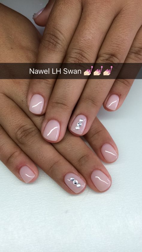 Gel Manicure Ideas For Natural Nails, Pink Gel Overlay Nails Natural, Overlay On Short Natural Nails, Short Classy Nails Dip Powder, Short Nails Sns, Short Powder Dip Nails, Short Dipped Nails, Gel Overlay Nails Natural Short, Acrylic Overlay Nails Short