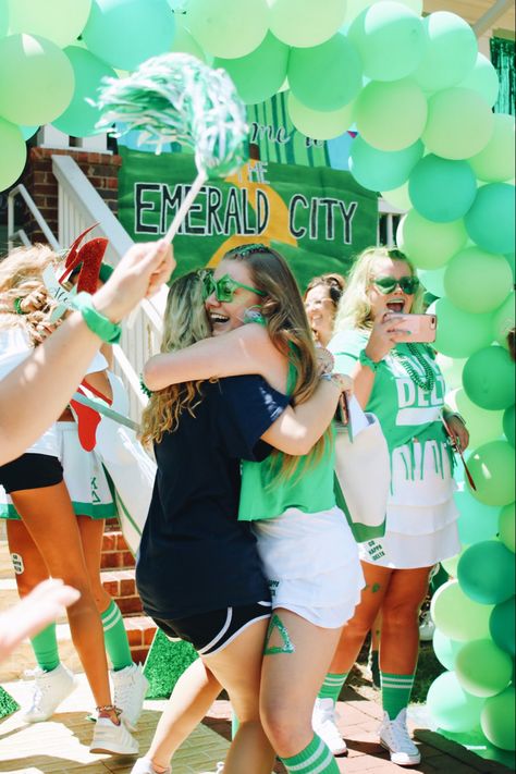 Wizard Of Oz Bid Day Theme, Emerald City Bid Day, Wizard Of Oz Bid Day, Recruitment Themes, The Color Green, Sorority Rush, Bid Day Themes, Irish Culture, March 17th