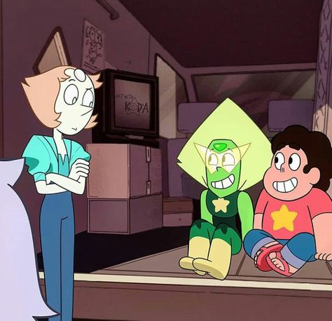 Pearl And Peridot, Bestie Board, Lapis And Peridot, Peridot Steven Universe, Pearl Steven, Cartoon As Anime, Workout For Flat Stomach, Steven Universe Fanart, Space Rock