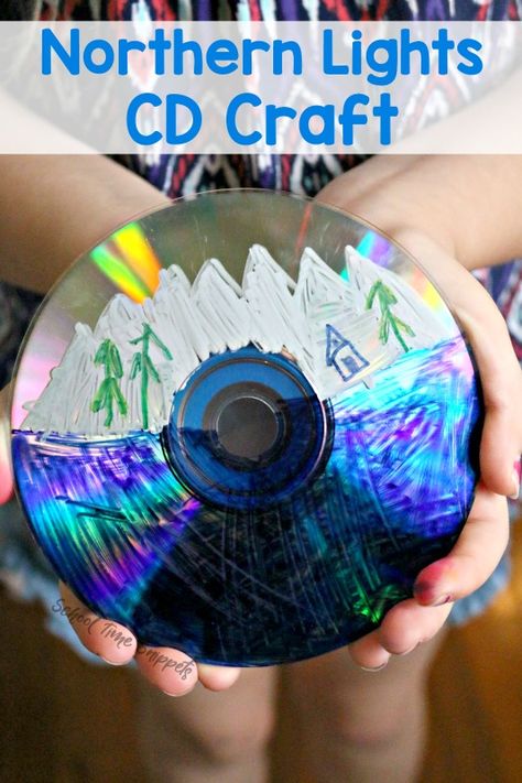 This is a fun art project using a recycled CD to create the Northern Lights while learning about the Arctic. #kidsactivities #northernlights #Kidscraft Northern Lights Activities For Kids, Northern Lights Crafts For Kids, Northern Lights Craft, Northern Lights Art Project, Arctic Activities, Cd Craft, Stem Club, Arts And Crafts For Adults, Fall Arts And Crafts