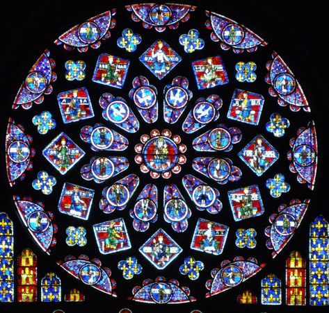 La Catedral de #Chartres cuenta con  2600 metros cuadrados de vidrieras. http://www.guias.travel/blog/chartres-capital-de-la-luz-y-del-perfume-y-su-catedral-patrimonio-de-la-humanidad/ Chartres France, Chartres Cathedral, Mandala Rose, Stained Glass Windows Church, L'art Du Vitrail, Stained Glass Church, Window Detail, Rose Window, Stained Glass Angel