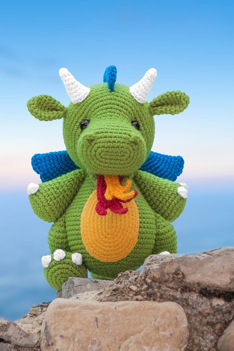 Jess Huff, Dragon Crochet Pattern, Baby Cardigan Pattern Crochet, Dragon Crochet, Crochet Dinosaur Patterns, Crochet Dragon Pattern, Crocheted Patterns, Crochet Dinosaur, Crochet Dragon