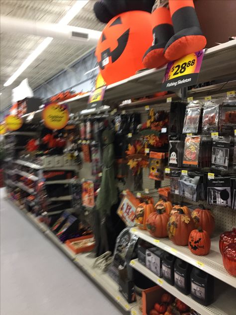 Daily Video #14 Halloween 2016 SC 144 MLK FAY Walmart Halloween, Halloween 2016, Daily Video, Halloween Stuff, Vintage Halloween, Holidays, Halloween, Quick Saves