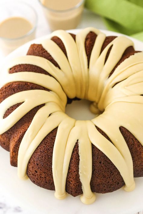 This moist and delicious chocolate bundt cake is so easy to make using Baileys Irish Cream, boxed cake mix and instant chocolate pudding! You won't be able to eat just one piece! Irish Cream Bundt Cake, Baileys Irish Cream Cake, Irish Cream Cake, Life Love And Sugar, Baileys Cake, Easy Bundt Cake Recipes, Chocolate Bundt, Boxed Cake, Chocolate Bundt Cake