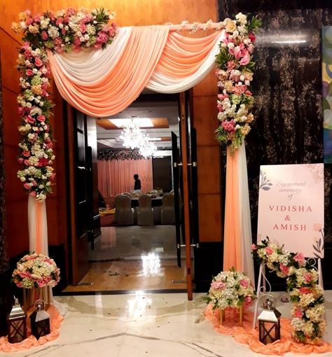 Entrance Arch Decoration, Wedding Hall Door Decorations, Function Entrance Decoration, Entrance Gate Decoration For Event, Engagement Entrance Decoration, Entrance Gates Decoration For Wedding, Entrance Design For Wedding, Home Gate Decorations Wedding, Party Door Decoration Entrance Entryway