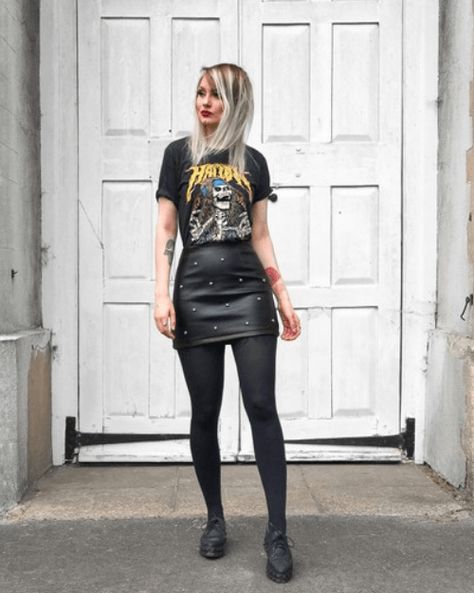 Women Creeper Shoes Outfits - 30 Ways to Wear Creeper Shoes Outfits With Creeper Shoes, Outfits With Creepers, Creepers Shoes Outfit, Shoes Dress Outfit, Creepers Outfit, Concert Clothes, Creepers Shoes, Quoi Porter, Style Gothic