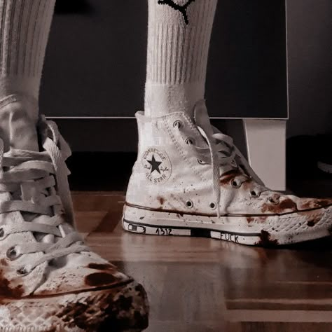 You Are My Moon, Crystal Castles, Desain Editorial, Blood Art, Zombie Apocalypse, Chapter 1, Grunge Aesthetic, الرسومات اللطيفة, Converse High Top Sneaker