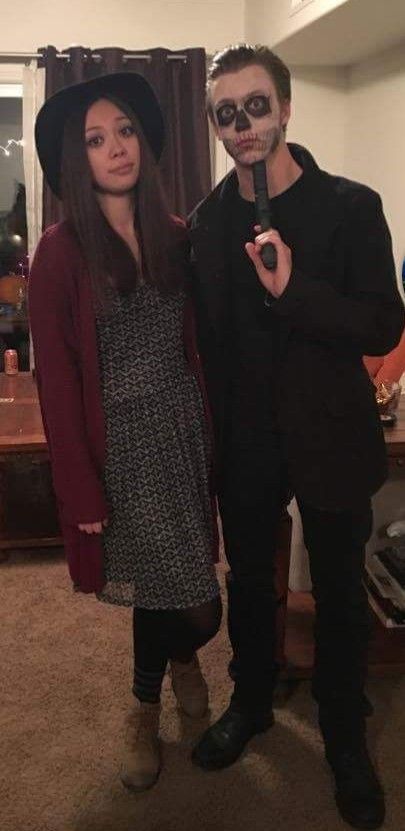 Tate And Violet Halloween Costume, American Horror Story Couples Costume, Couples Costumes Horror, Tate And Violet Costume, Alt Halloween Costumes Couples, Horror Duo Costumes, Emo Couple Costumes, Emo Couple Halloween Costumes, Alt Couples Costumes