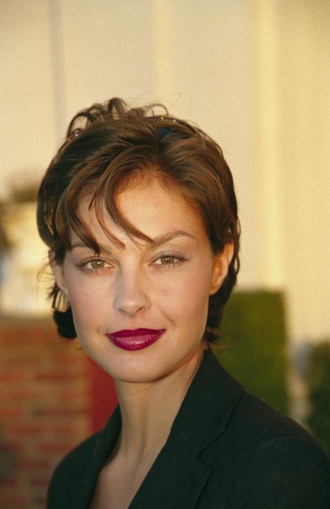 Ashley Judd Ashley Judd Short Hair, Ashley Judd, Short Hair Pixie Cuts, Celebrity Hairstyles, About Hair, Pixie Cut, Celebrities Female, Movie Stars, Hair Inspiration