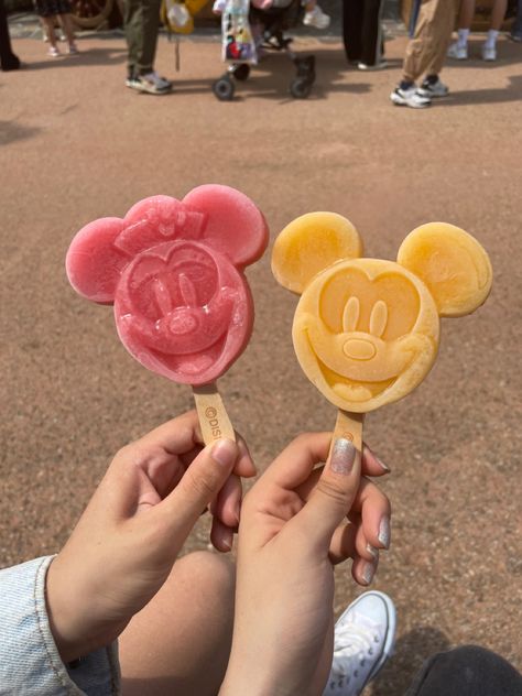 #summer #disney #disneyland #japan #summervibes #dessertideas #vibes #holidayfood Tokyo Food, Japan Summer, Disneyland Food, Disney Japan, Chocolate Covered Cherries, Ice Lolly, December 24th, Disneyland Trip, Sweet 15