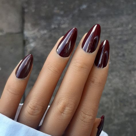 Black Cherry Nails Almond, Black Cherry Chrome Nails, Black Cherry Nails Acrylic, Cherry Coke Nails, Dark Cherry Nails, Black Cherry Nails, Nails Luxury, Custom Press On Nails, Fall Nail Trends