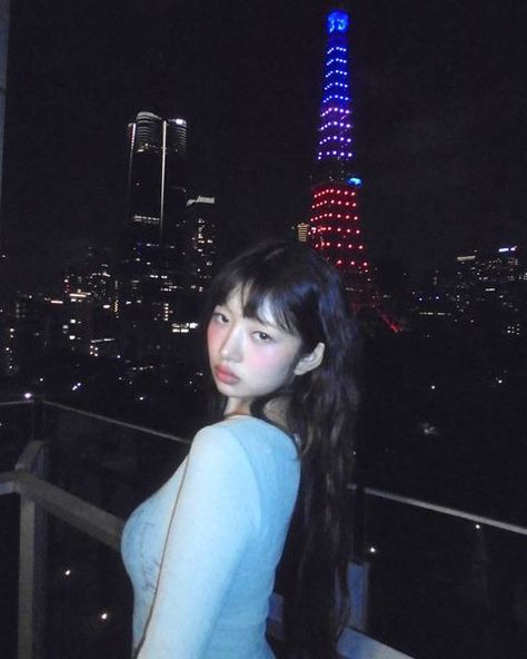 레이 REI (@reinyourheart) • Instagram photos and videos Rei Instagram, Ive Aesthetic, Type Of Girlfriend, Kpop Ive, Ive Rei, Tokushima, Rei Ive, Vogue Covers, Indie Pop Music