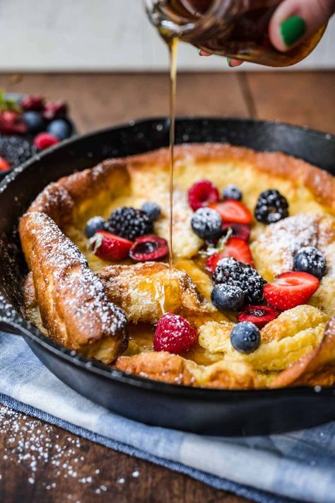 Gluten Free Dutch Baby, Easy German Pancakes, Cast Iron Pancakes, Dutch Baby Pancake Recipe, German Pancakes Recipe, Dutch Baby Recipe, Chef Billy Parisi, Fruit Pancakes, Billy Parisi