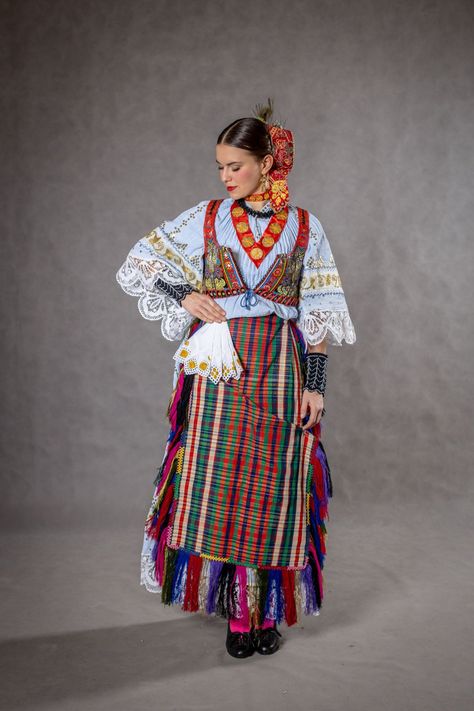 Bosnian Traditional Dress, Bosnia Traditional Clothes, Bosnian Traditional Clothing, Bosnian Culture, Estonian Clothing, Croatian Clothing, Serbian Clothing, Europe Culture, Native Fashion