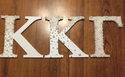 Sorority letters I made using all different sized pearls! Just need letters, pearls, and hot glue. #KKG #ΚΚΓ #kappa Pearl Sorority Letters, Decorated Sorority Letters, Delta Gamma Letters, Letters Sorority, Sorority Letters, Pearl Letters, Sorority Big Little, Kappa Kappa Gamma, Delta Gamma