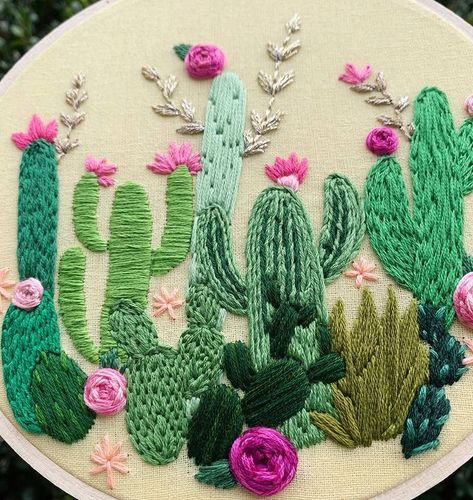 Embroidered Cactus, Cactus Embroidery, Advanced Embroidery, Cactus Diy, Fiber Art Quilts, Towel Embroidery, Basic Embroidery Stitches, Embroidery Hand, Cactus Flowers