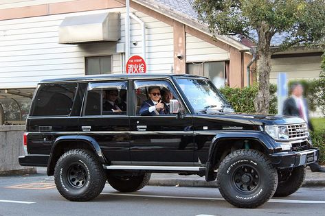 Landcruiser 76 Series, Land Cruiser 79 Series, Land Cruiser 70 Series, Toyota Lc, Land Cruiser 80, Toyota Suv, Best Suv, Mitsubishi Cars, Streetwear For Men