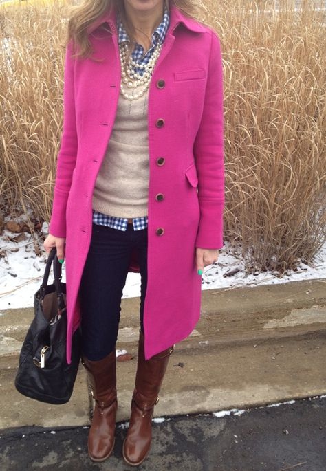 Coat Outfit, Moda Chic, Pink Coat, Outfit Fall, Pink Jacket, Dress Outfit, Winter Looks, Fall Winter Outfits, Look Chic