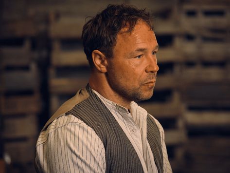 Peaky Blinders creator Steven Knight is releasing a new 12-part series about illegal boxing in 1880s Victorian London starring Stephen Graham, titled A Thousand Blows. The show is set to be released on Disney+, with Graham playing underground boxing veteran Sugar Goodson as well as […]Visit Man of Many for the full post. Peaky Blinders Season, Peaky Blinders Series, Stephen Graham, Steven Knight, Pam And Tommy, Victorian London, Blockbuster Film, Actor John, Donald Glover