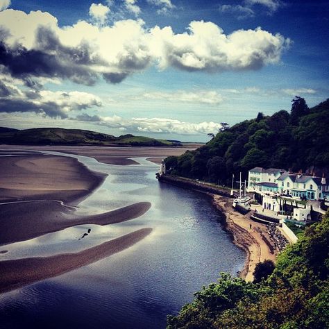 Port Merion, Wales. Little Italian seaside village Port Merion, Portmeirion Wales, Italian Seaside, Patrick Mcgoohan, Port Meirion, Magic Lantern, Lovely Places, Seaside Village, Interesting Places