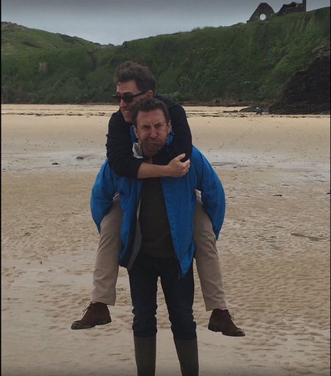 Lee Mack and Rob Brydon having fun on the beach wonder where David Mitchell is ?? maybe taking the pic Jon Richardson, British Comedians, Rob Brydon, British Icons, Lee Mack, Susan Boyle, Comedy Tv Shows, David Mitchell, Snape Harry