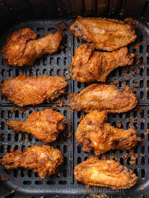 Crispy Air Fryer Chicken Wings - Riverten Kitchen Crispy Air Fryer Chicken Wings, Breaded Chicken Wings, Crispy Air Fryer Chicken, Jerk Chicken Wings, Air Fry Chicken Wings, Frozen Chicken Wings, Spicy Wings, Crispy Wings, Crispy Chicken Wings