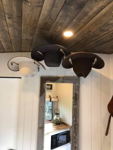 Horse Trailer Interior Ideas, Western Trailer Decor, Chandelier In Camper, Western Camper Interior, Western Camper Decor, Diy Horse Trailer Living Quarters, Horse Trailer Living Quarters Diy, Horse Trailer Tack Room Makeover, Diy Horse Trailer Remodel